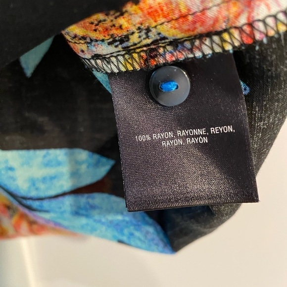 Maeve by Anthropologie Black Floral Woodland Walk Button Front Blouse Shirt 0
C - Picture 7 of 11